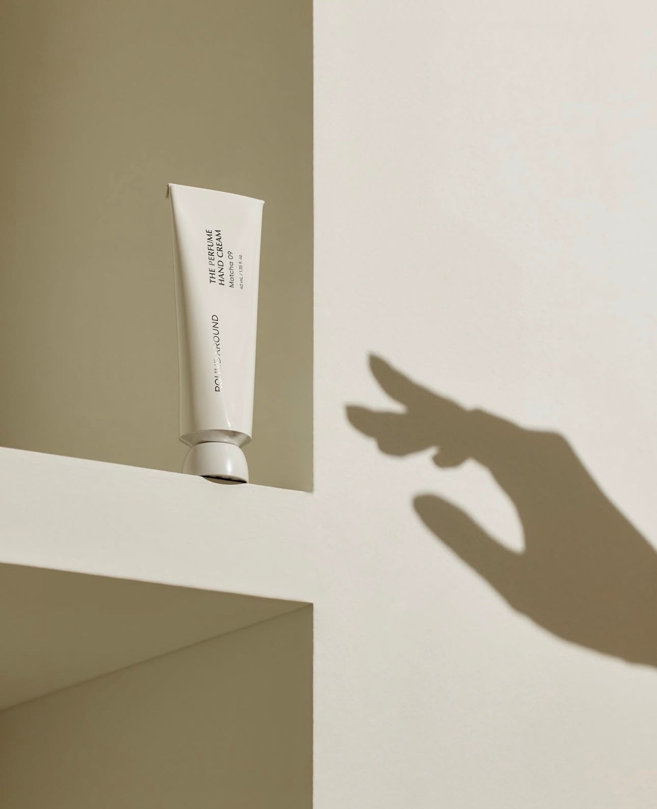 ROUND A’ROUND - The Perfume Hand Cream
