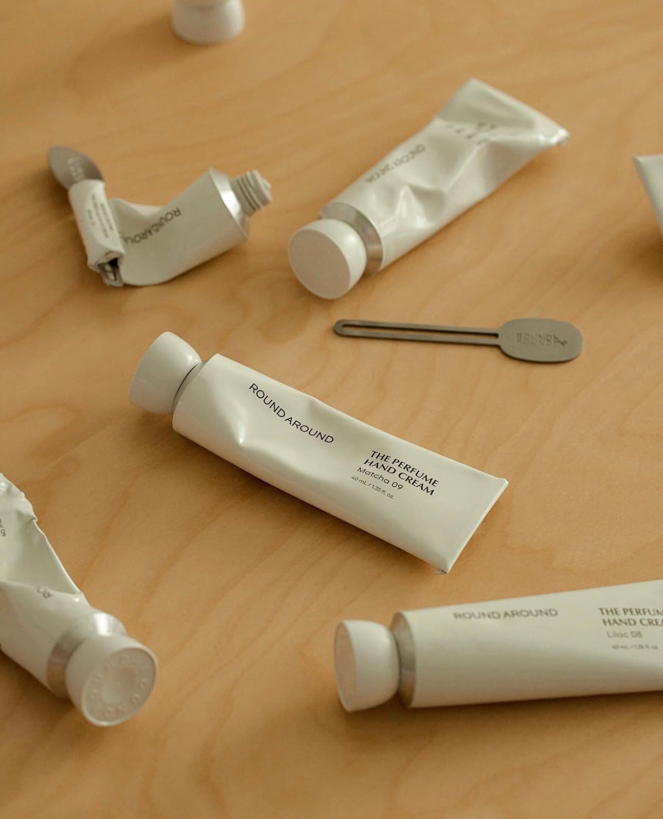 ROUND A’ROUND - The Perfume Hand Cream